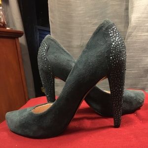 Nine West size 7 Heels